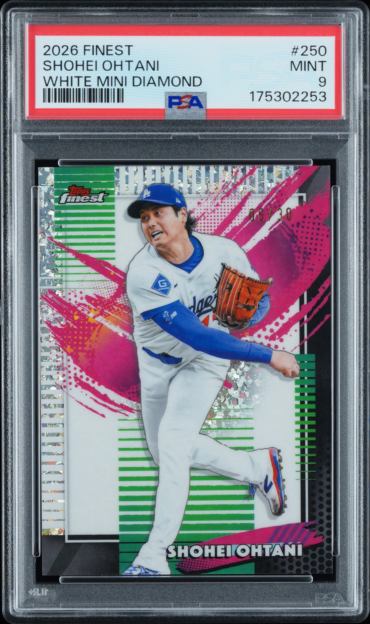 2026 Finest #250 Shohei Ohtani White Mini-Diamond Refractor PSA 9 #/30