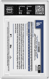 2025 Topps Holiday #H23 Roki Sasaki Arena Club 9